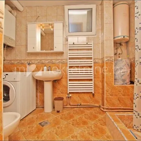 아파트 Old Town -trg Austrije 사라예보