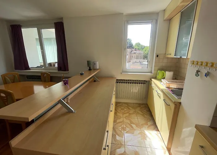 In Bascarsija -trg Austrije Appartement *