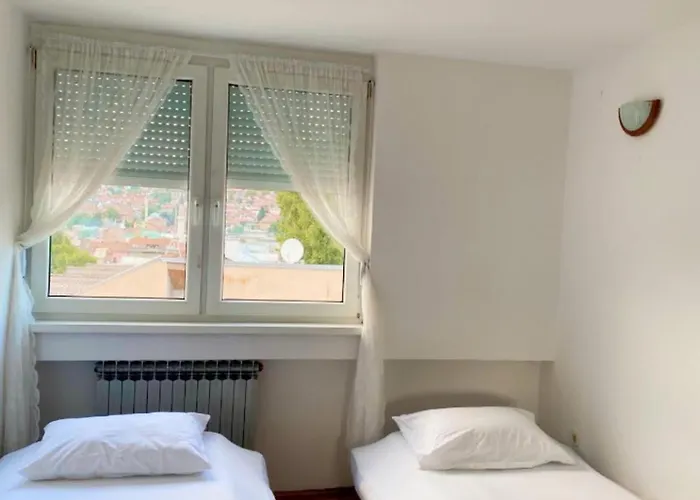 In Bascarsija -trg Austrije Appartement *