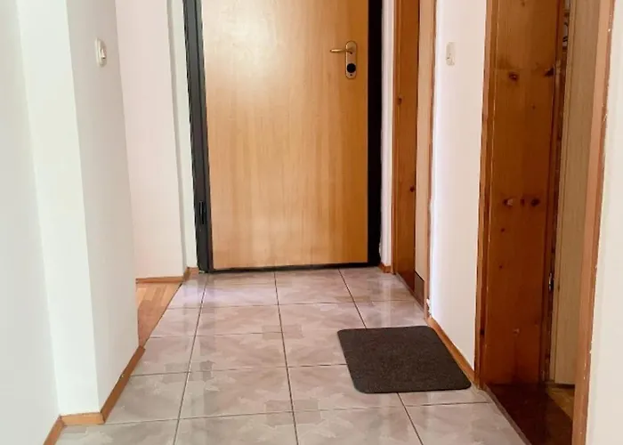 In Bascarsija -trg Austrije Sarajevo